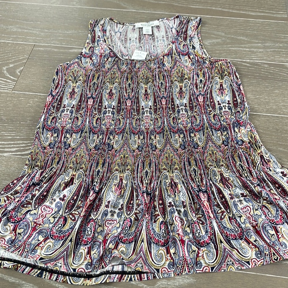 White House black market top